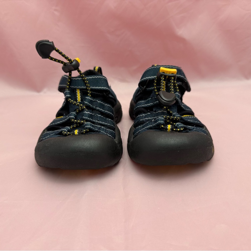 π Lot of 2 KEEN Toddler 8 Sandals Green & Navy Closed Toe Outdoor Water Shoes - Picture 10 of 16